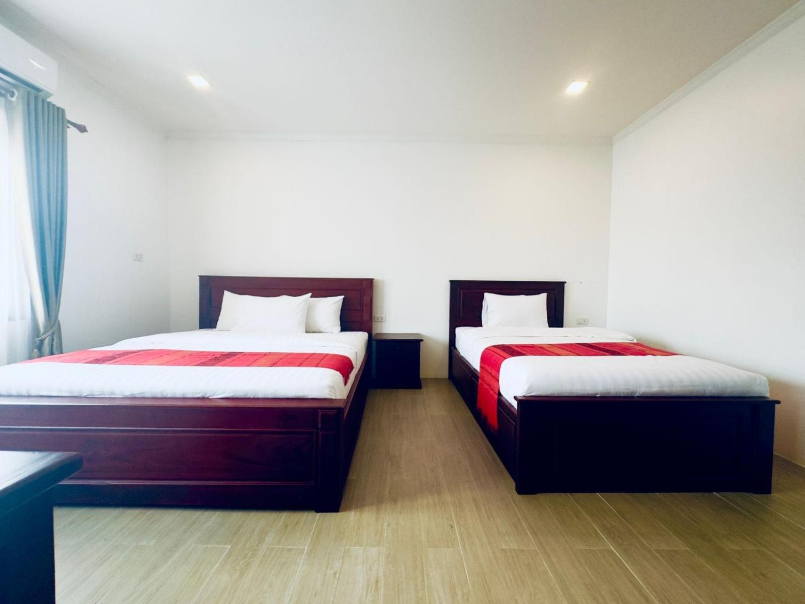 A P S Moutain View Hotel Vang Vieng Ngoại thất bức ảnh